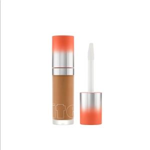 Item Air Hug Concealer